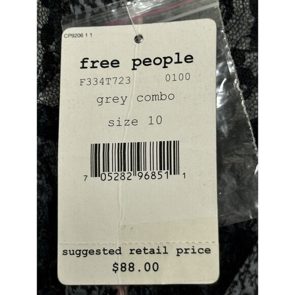 Free People Sz 10 3/4 Sleeve Blouse Black Gray Leopard Print Lace Button Front - Picture 3 of 6